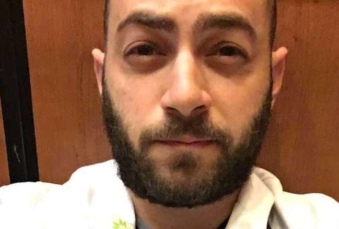 Ngeci në ashensor, poston foto deri në momentin e shpëtimit
