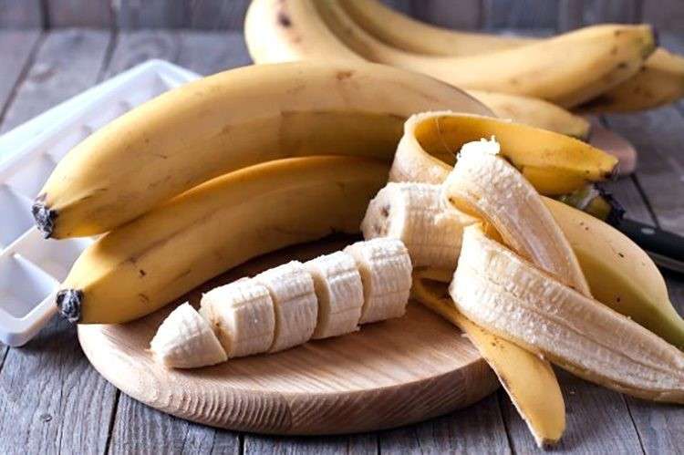 Çfarë i ndodh trupit tuaj nëse hani dy banane në ditë?