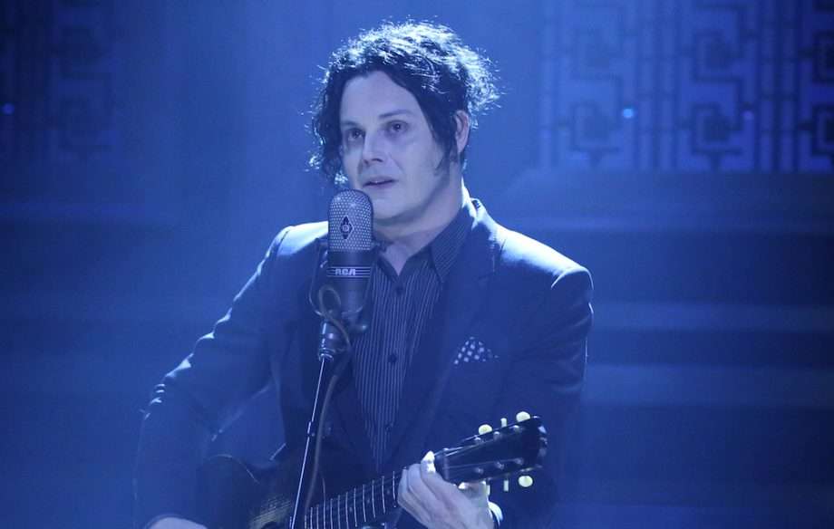 Jack White ndalon përdorimin e celularëve në koncerte