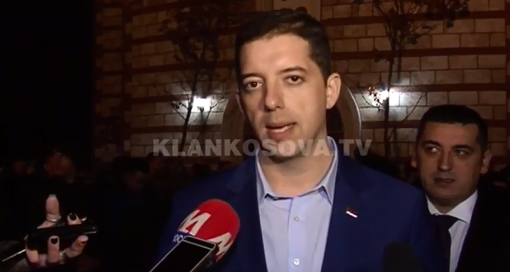 Gjuriq e quan "akt marrëzie" protestën në Gjakovë (VIDEO)