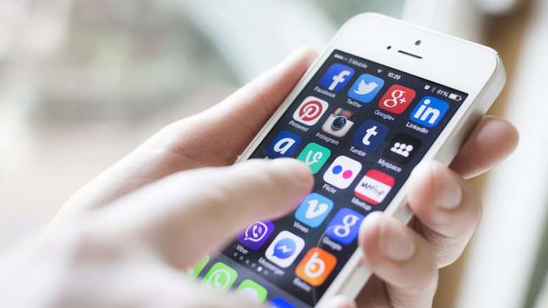 88 % e familjeve kosovare me qasje në internet