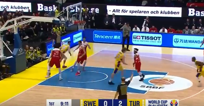 Suedia befason Turqinë (VIDEO)