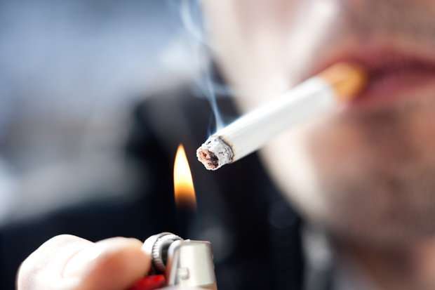 Edhe një cigare në ditë ka pasoja të rënda