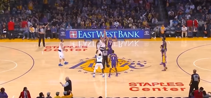 Triumfojnë Lakers (VIDEO)