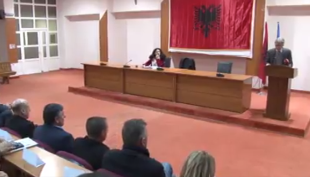 Komuna e Deçanit me seancë solemne për "Epopenë e Dukagjinit" (VIDEO)