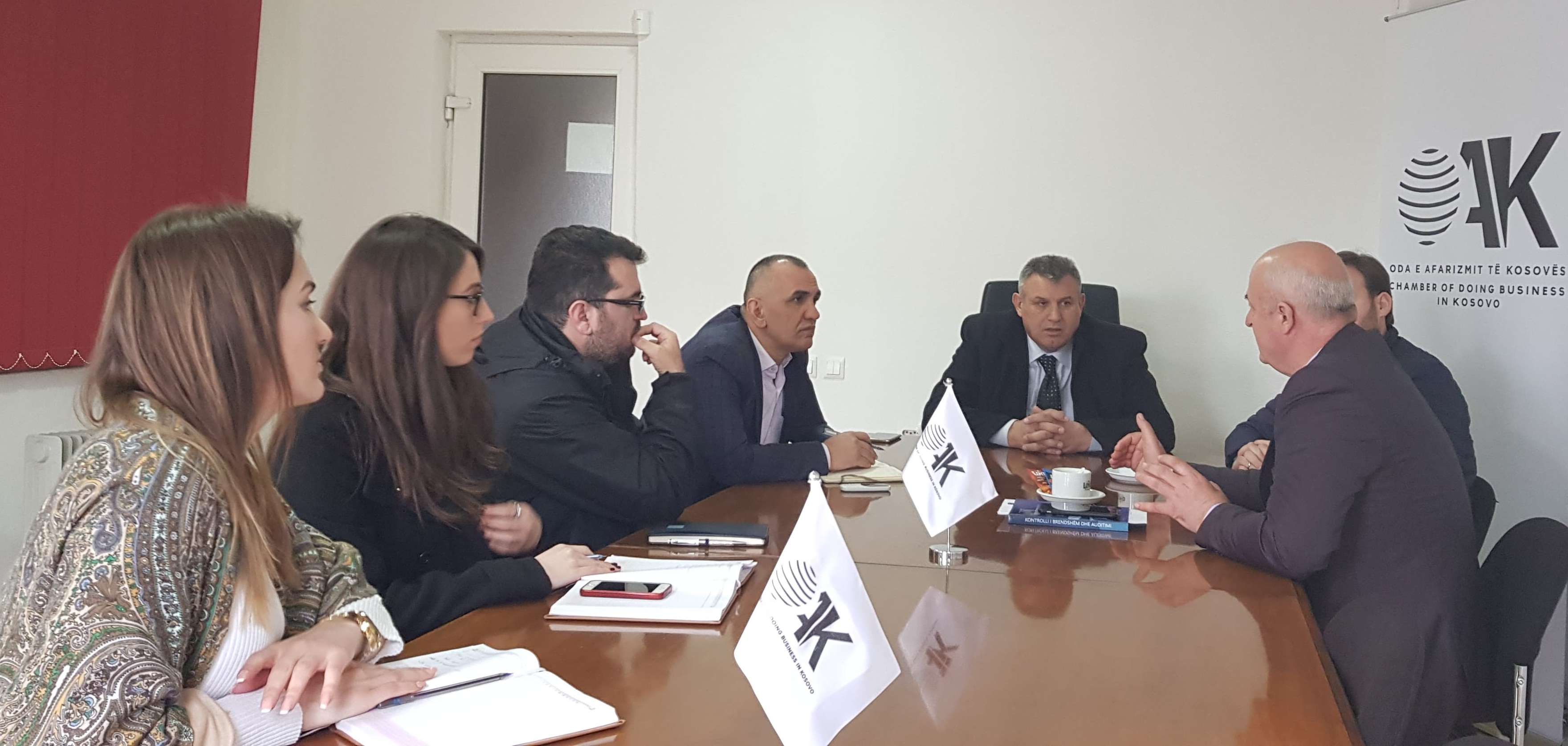 OAK: Taksa rrugore dëmton rëndë shkëmbimin tregtar