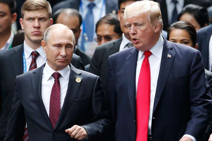 Rusia ende e hapur për takimin Putin - Trump
