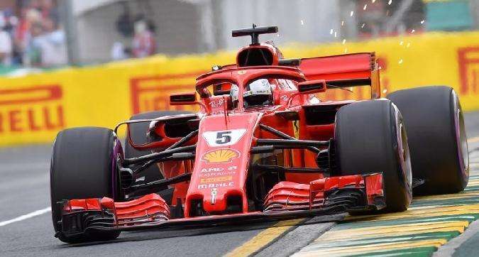 Formula: Vettel fiton garën dramatike në Melburn