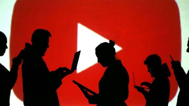 YouTube tregon sa video ka fshirë dhe pse