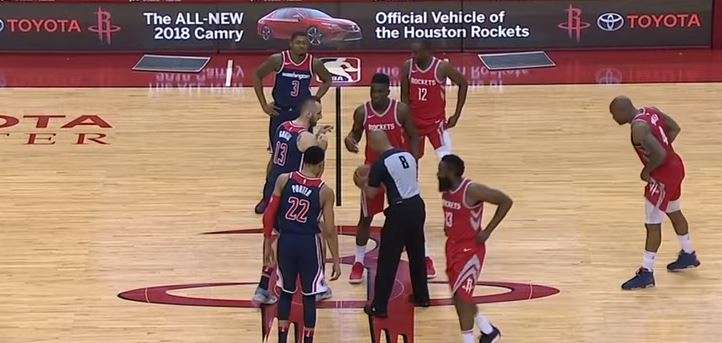 Harden shkëlqen në fitoren ndaj Wizards (VIDEO)