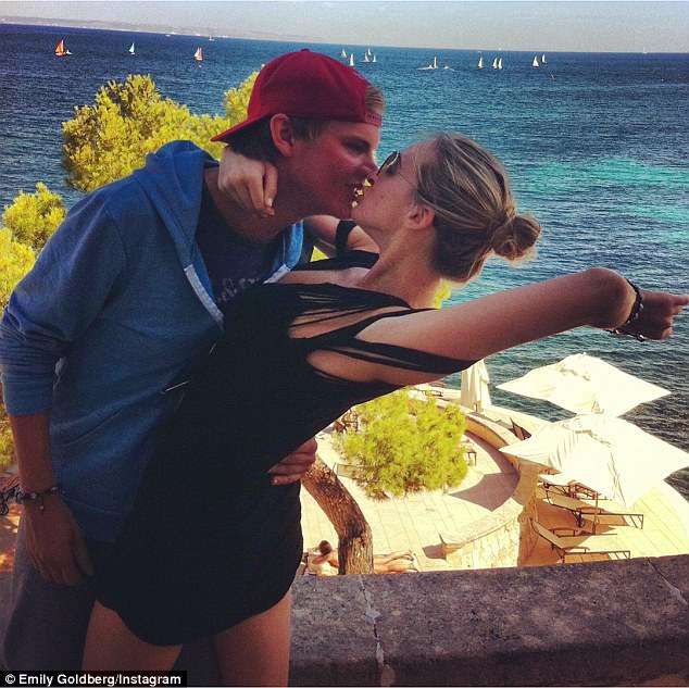 Pas vdekjes së Avicii, ish-e dashura e tij thyen heshtjen (FOTO)