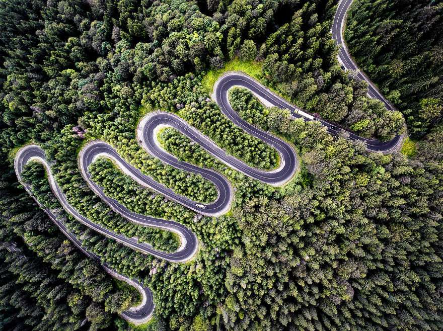 Rrugët e Transilvanisë nga lart (FOTO)