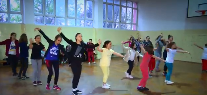 Ansambli “Bajram Curri” plot ankesa (VIDEO)