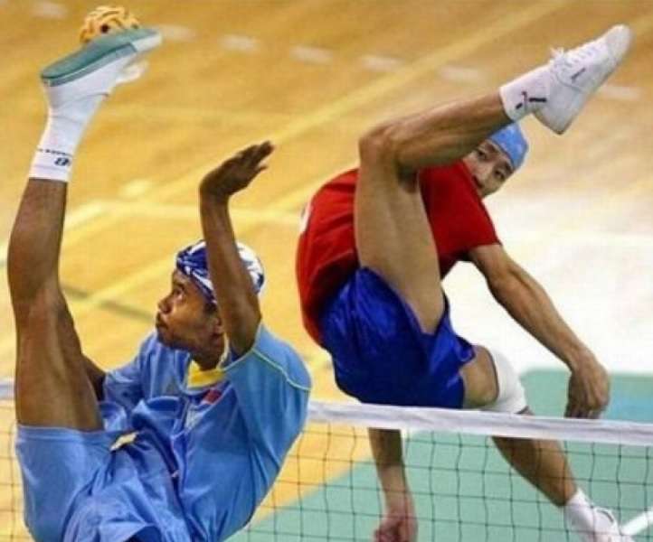Momentet qesharake të sportistëve të kapura me kamerë (FOTO)