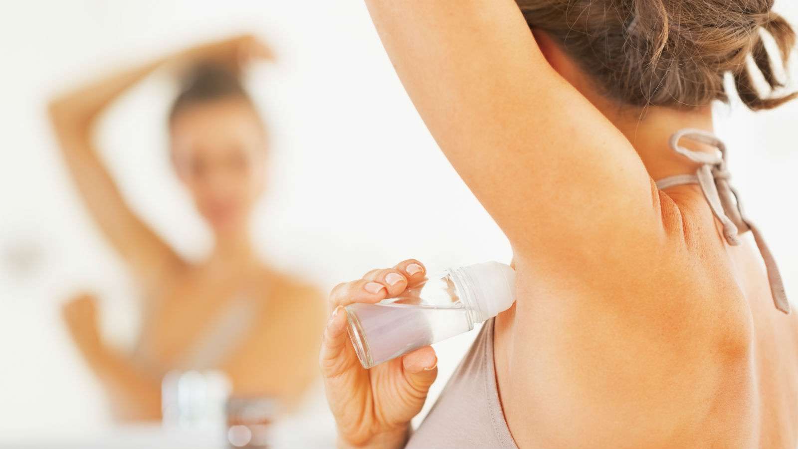 Gabimet rreth aplikimit të deodorantit që ndoshta nuk i keni ditur