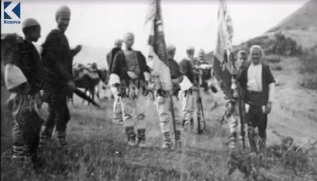 Fotografitë e panjohura të Bajazid Elmaz Doda dhe Dhimitër Kristo Vangjelit (VIDEO)