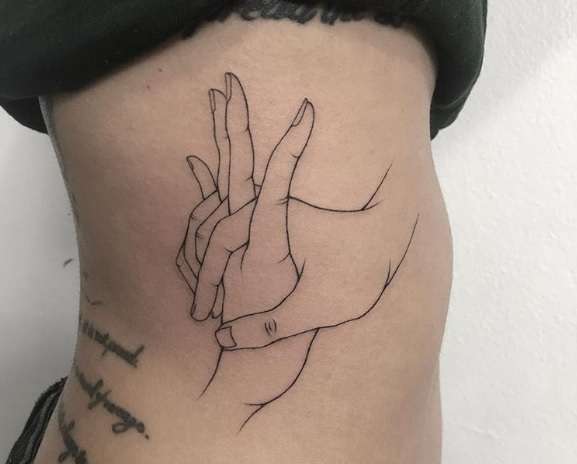 Tatuazhet që nuk duhen fshehur nën rroba (FOTO)