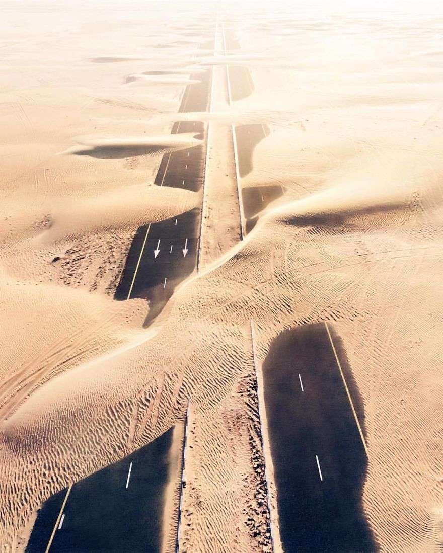 Shkretëtira kaplon rrugët në Dubai dhe Abu Dabhi (FOTO)
