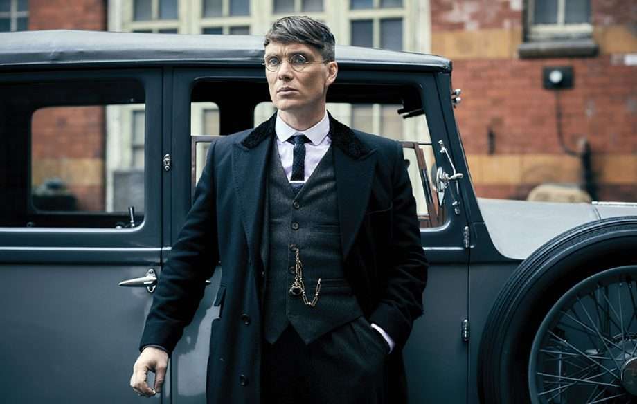 Steven Knight gati skenarin për filmin pasues të serisë Peaky Blinders