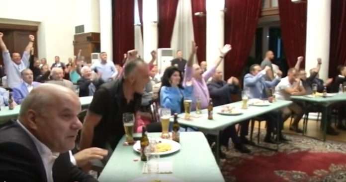 Si e festoi Ilir Meta golin e Blerim Xhemajlit? (VIDEO)