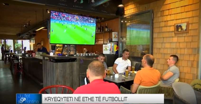 Kryeqyteti në ethe të futbollit (VIDEO)
