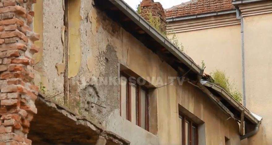 Restaurimi i pjesë së vjetër të qytetit të Prishtinës (VIDEO)