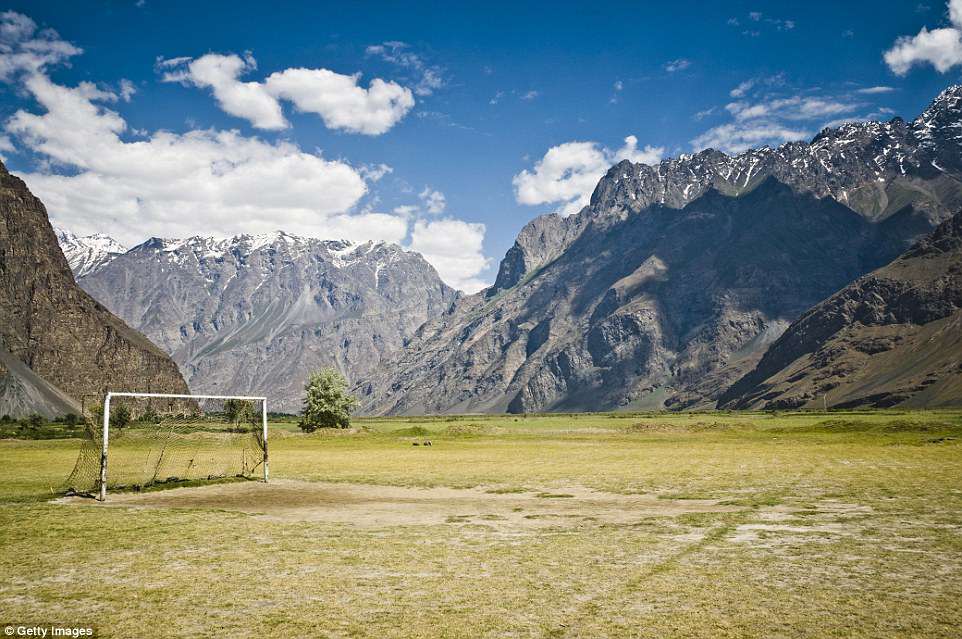 Fushat më interesante të futbollit në botë