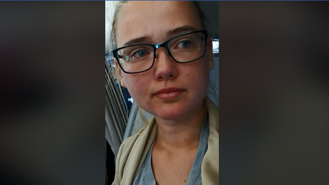 Studentja suedeze shpëton një afgan nga deportimi (VIDEO)