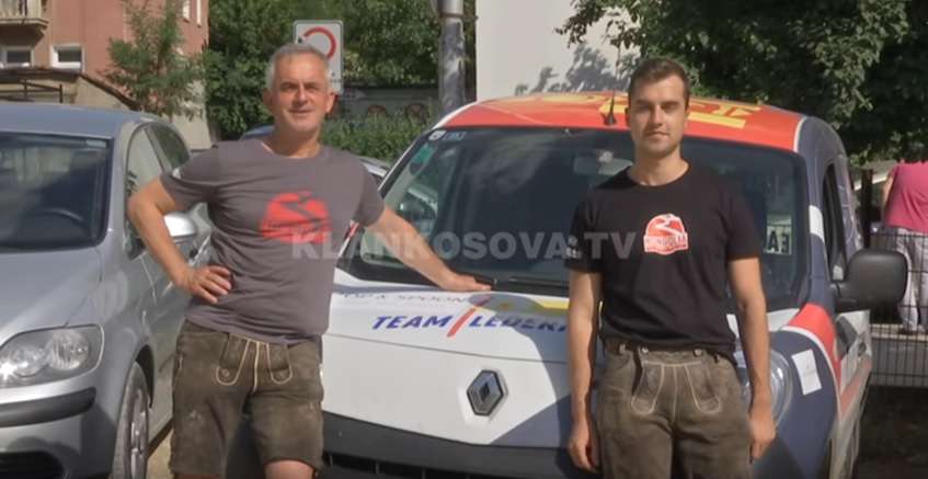 Babë e bir kalojnë 19 shtete për të arritur në Mongoli (VIDEO)