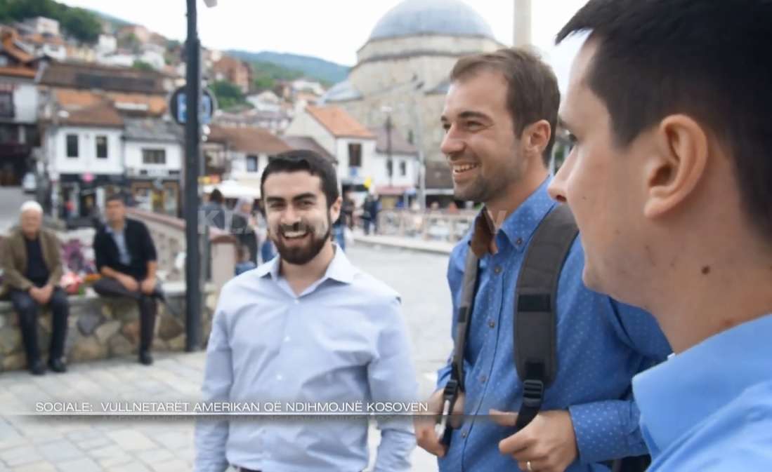 Vullnetarët amerikanë që ndihmojnë Kosovën (VIDEO)