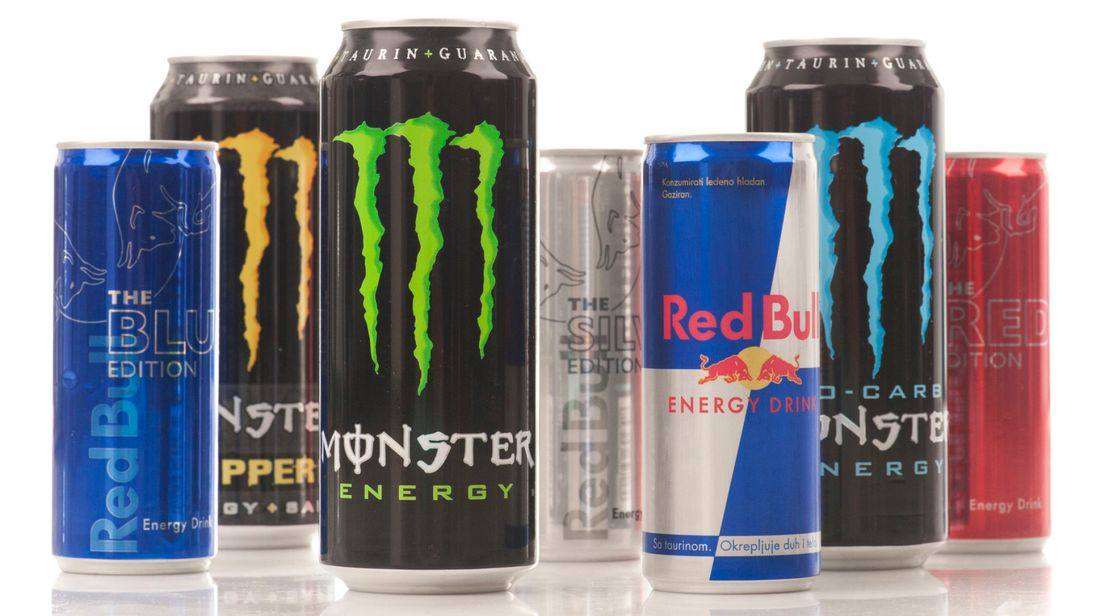 Ndalohen pijet energjike për adoleshentët në Britani