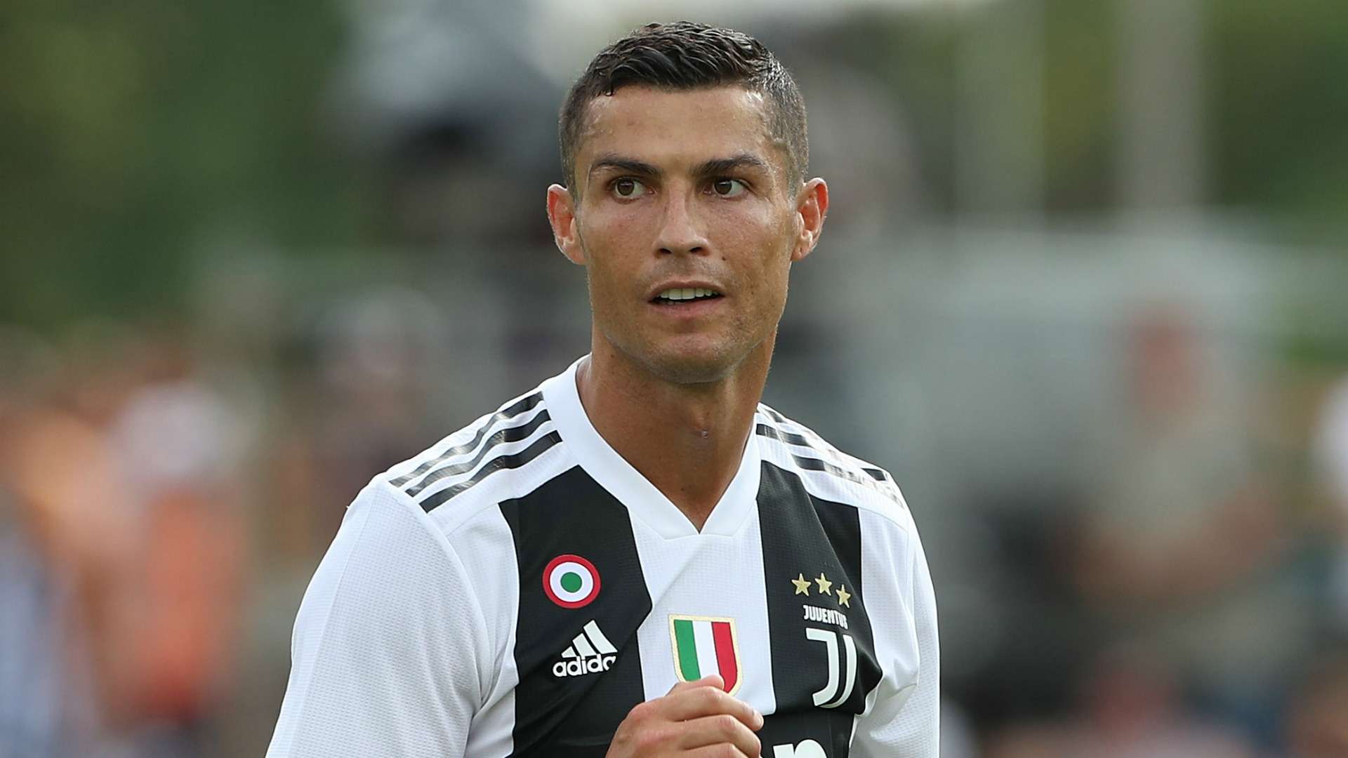 Ronaldo shënon golin e dytë nga pika e bardhë, Barca-Juventus 0:3 (VIDEO)