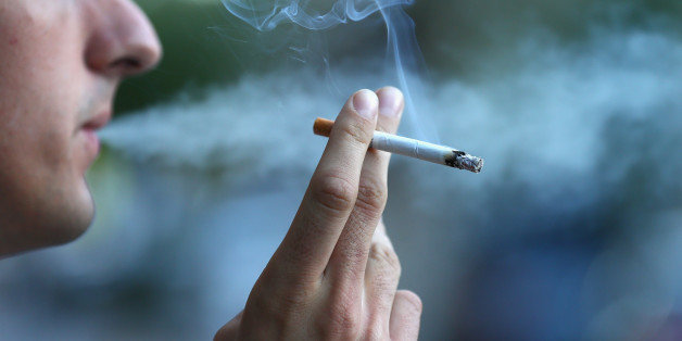Gjashtë ushqime që largojnë nikotinën nga trupi juaj