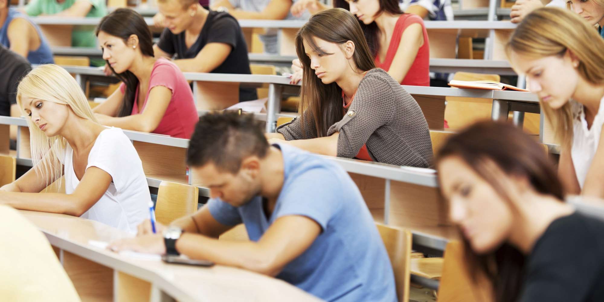 Kalimi në kolegj mund të shkaktojë çrregullime mendore