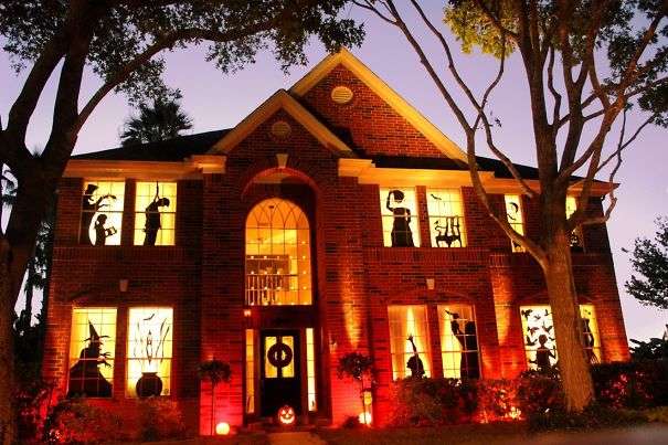 Dekorimet më të çmendura për Halloween (FOTO)