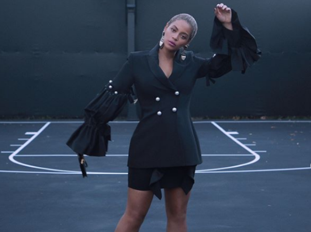 Beyonce shkëlqen në fotografitë e reja