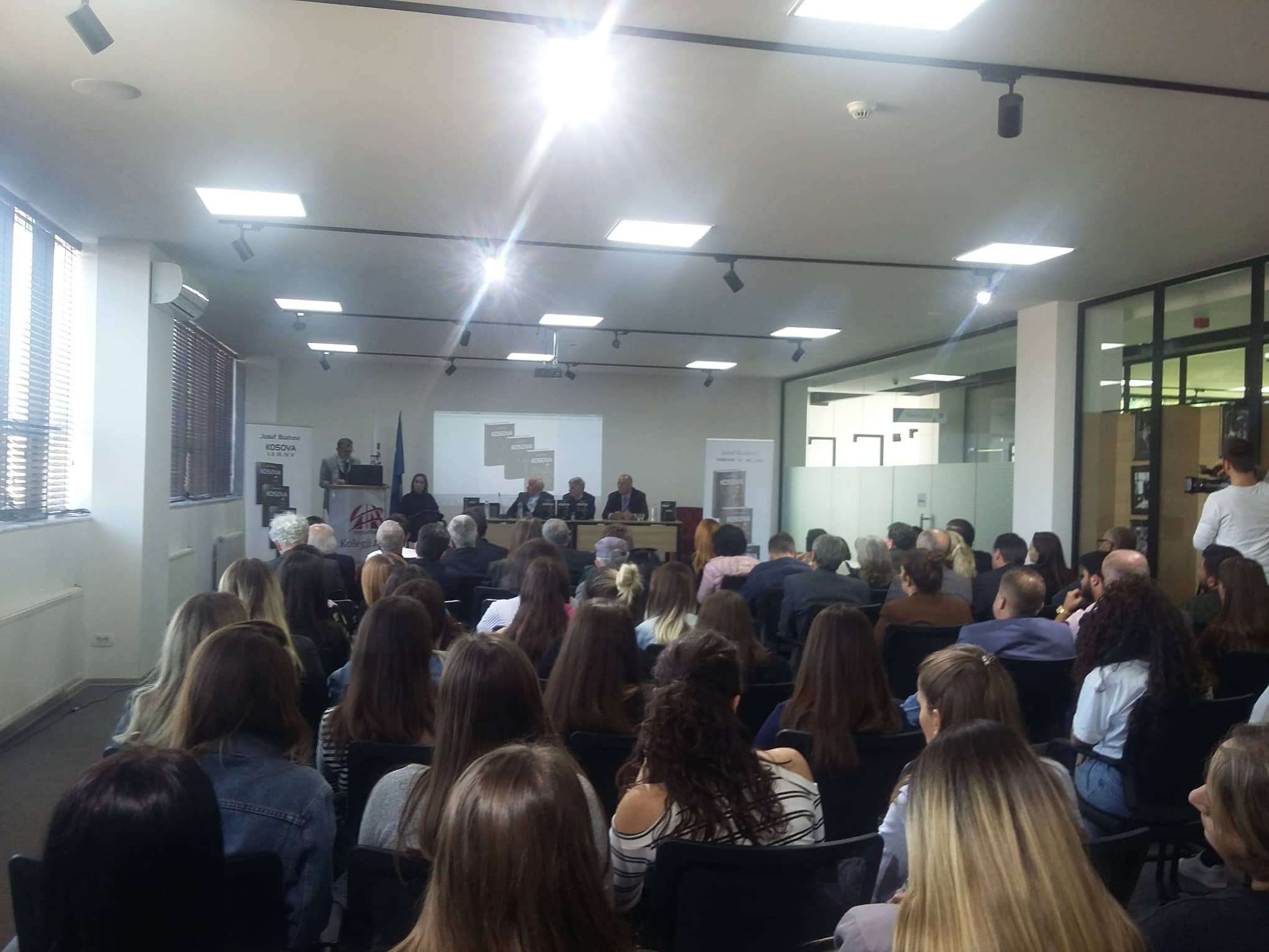 Promovohen tri vëllimet e "Kosovës" së Jusuf Buxhovit
