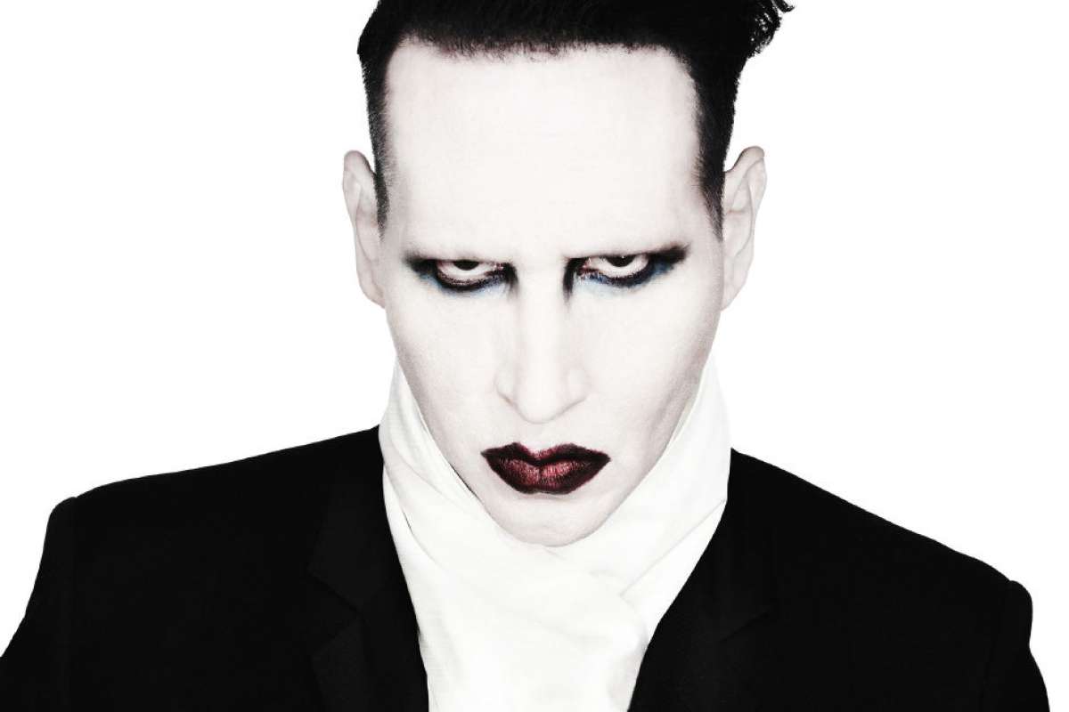 Marilyn Manson, shet lodër seksi me fytyrën e tij