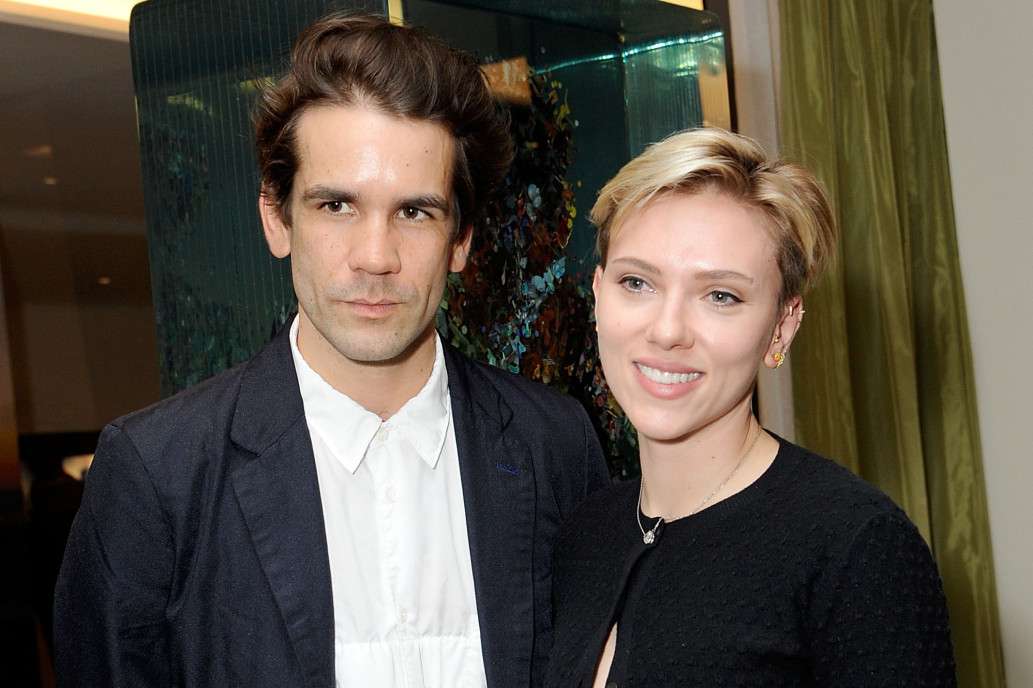 Scarlett Johansson darkon me ish-burrin francez