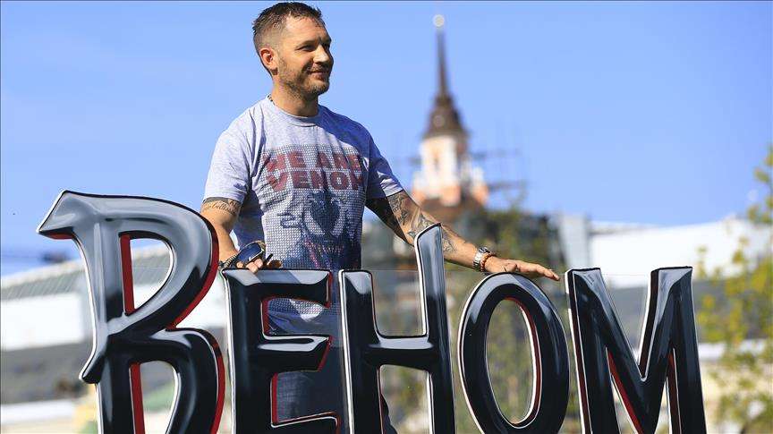 Tom Hardy prezanton filmin e tij të ri në Moskë