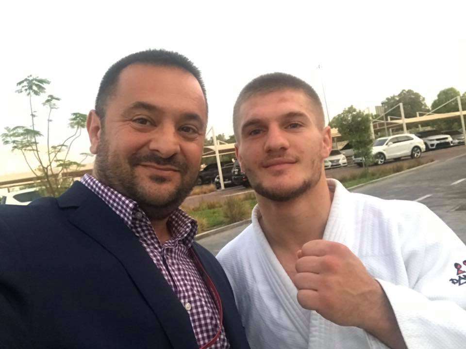 Driton Kuka: E argjendtë me shkëlqim të artë medalja e Akilit
