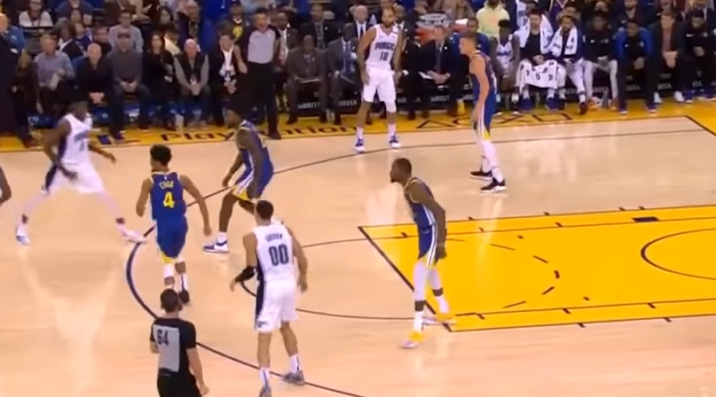 Warriors me fitore ndaj Magic (VIDEO)
