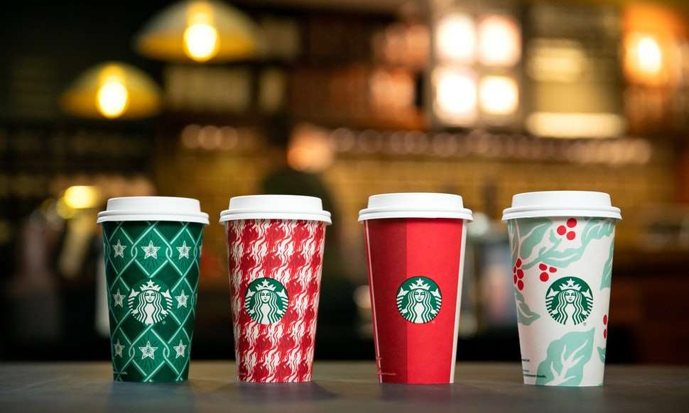 Starbucks dizajnon taset për festat e fundvitit