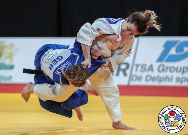 Distria rrëmben edhe një medalje