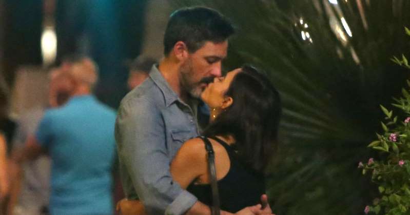Jenna Dewan puthet me të dashurin në mes të rrugës