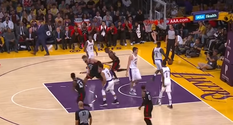 Toronto mposht Lakers (VIDEO)