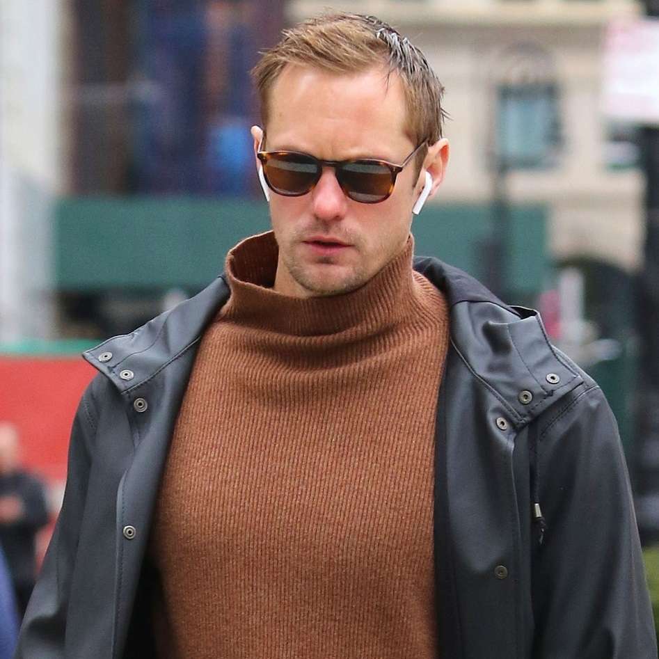 Alexander Skarsgard e do një britanike për grua