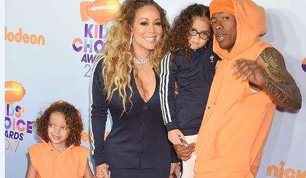 Mariah Carey feston me fëmijët e saj