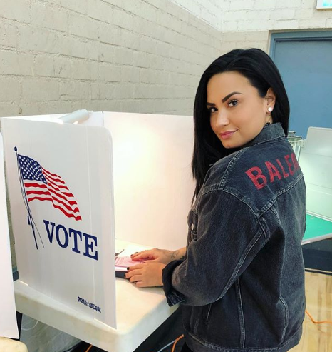 Voton Demi Lovato, rikthehet në Instagram