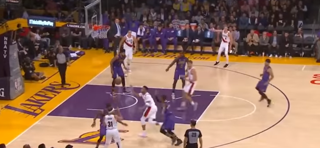 Lakers, fitore të rëndësishme ndaj Portland (VIDEO)